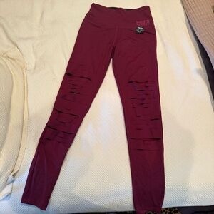 PINK Victoria's Secret ULTIMATE Leggings with Slits size Small